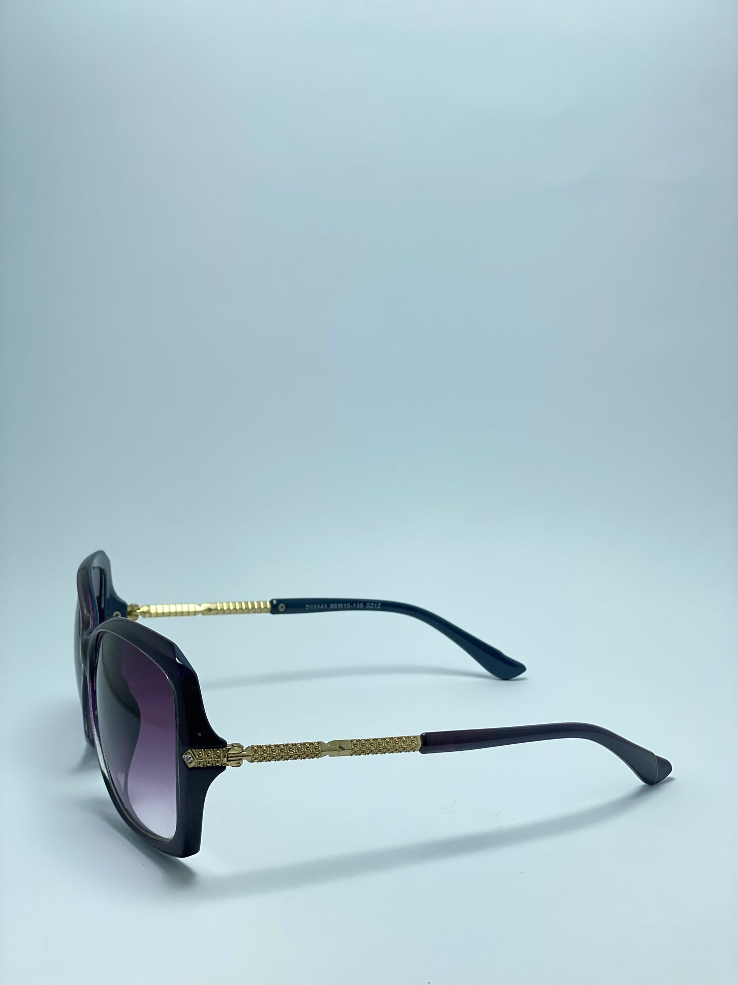Salvatore Ferragamo Vara Bow Accent Oversize Sunglasses - Purple Sunglasses
