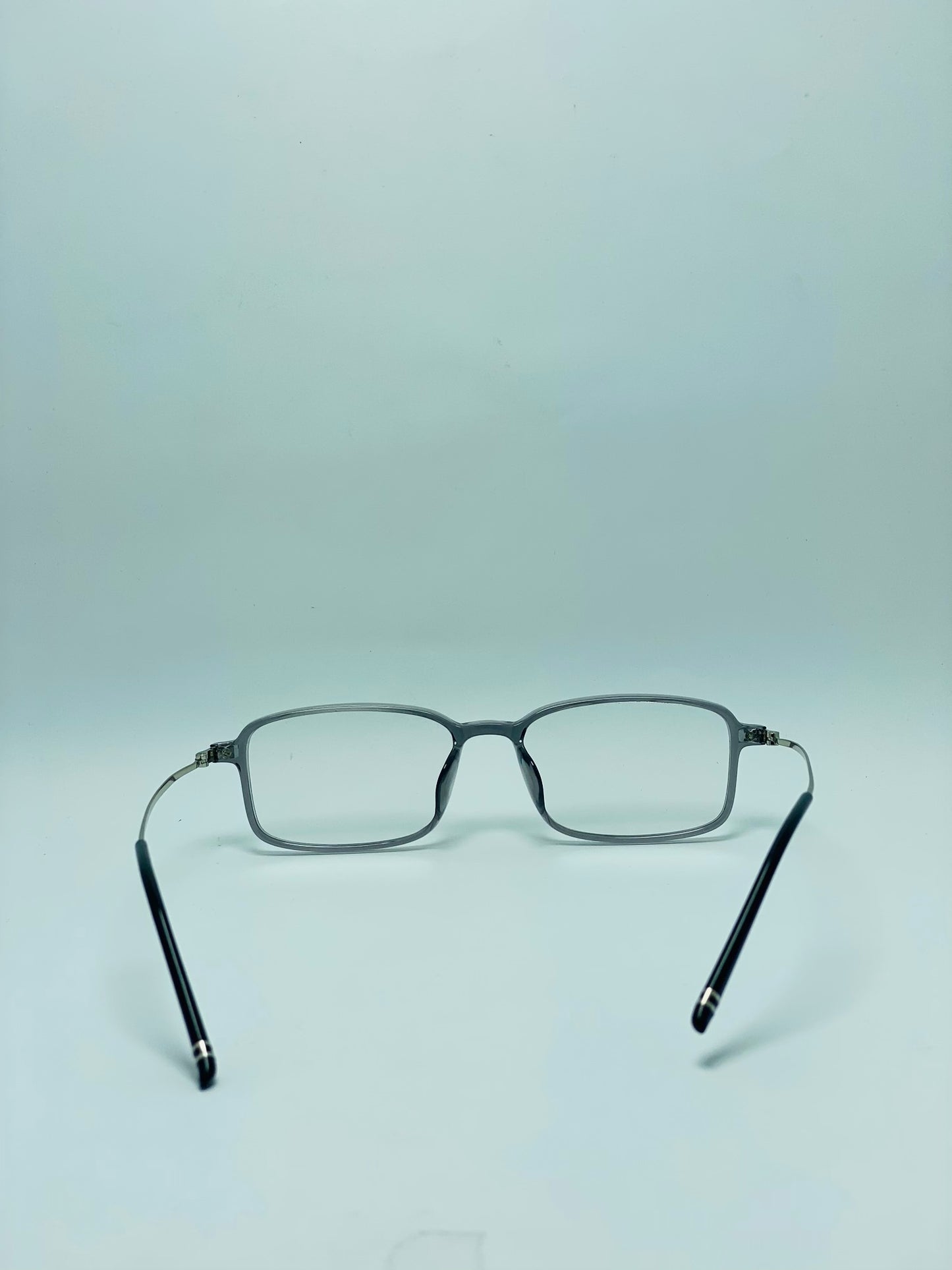 SQUARE TR UNBREAKABLE PLASTIC FRAME