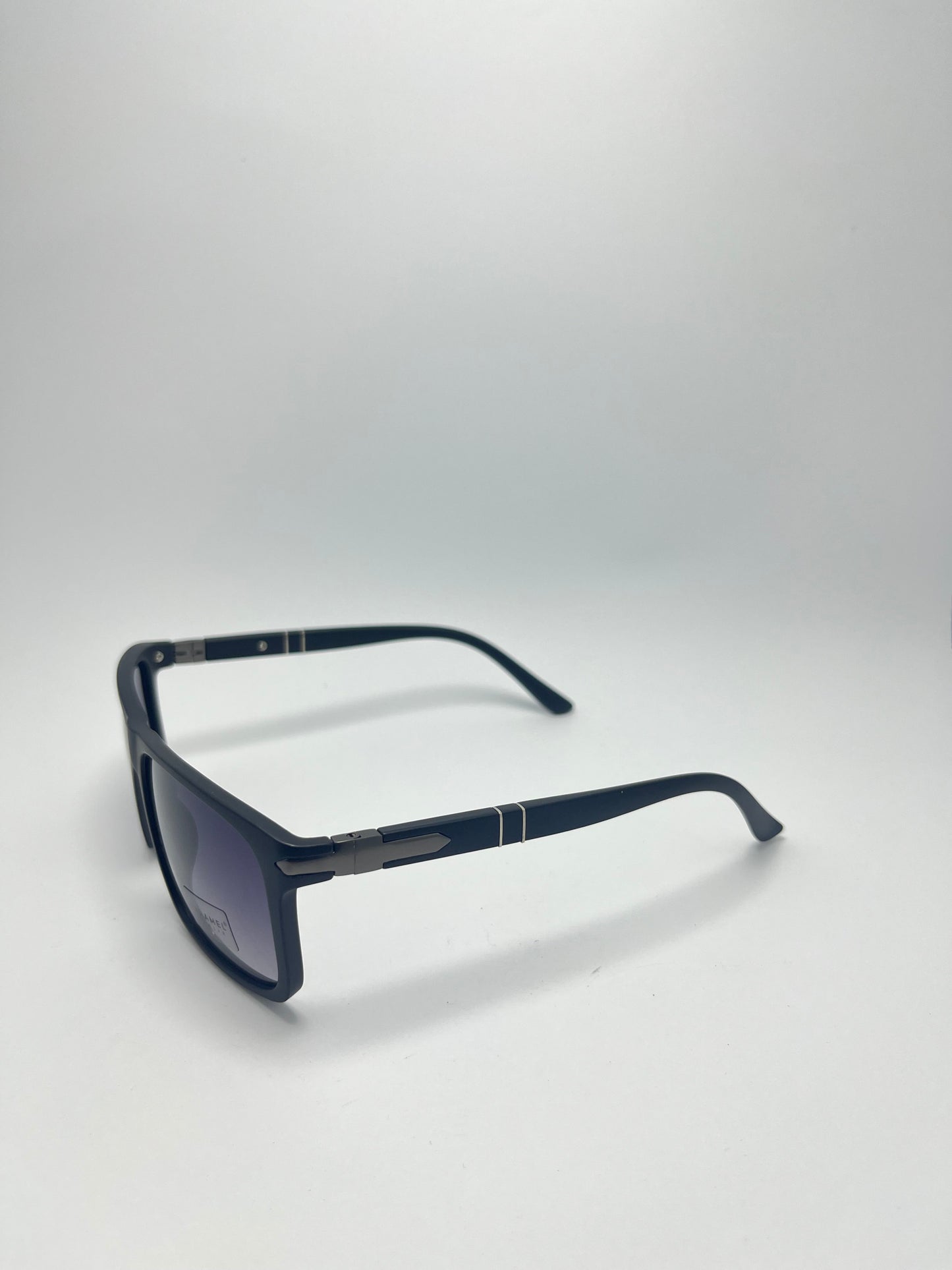 CARAMEL EYEWEAR BLUE SUNGLASSES FOR MEN