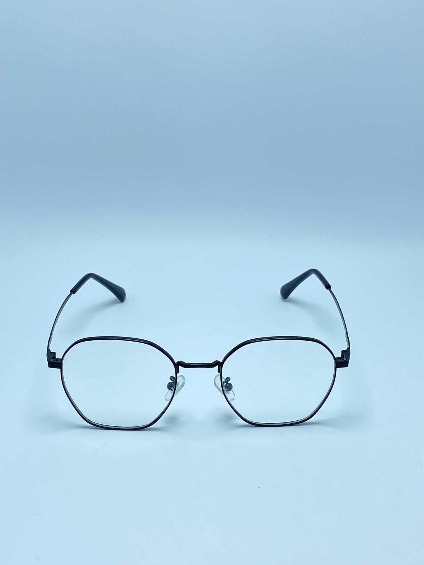 BLACK METAL FRAME FOR UNISEX