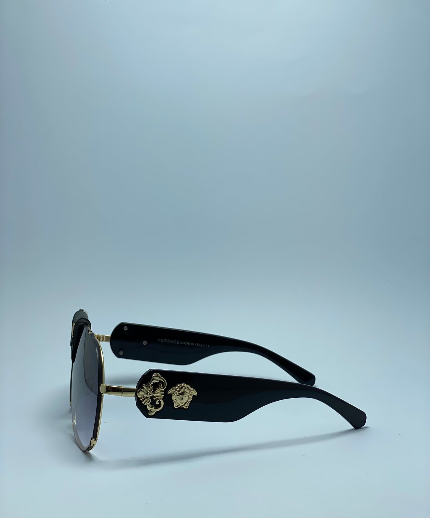 Medusa Iconic Sunglasses