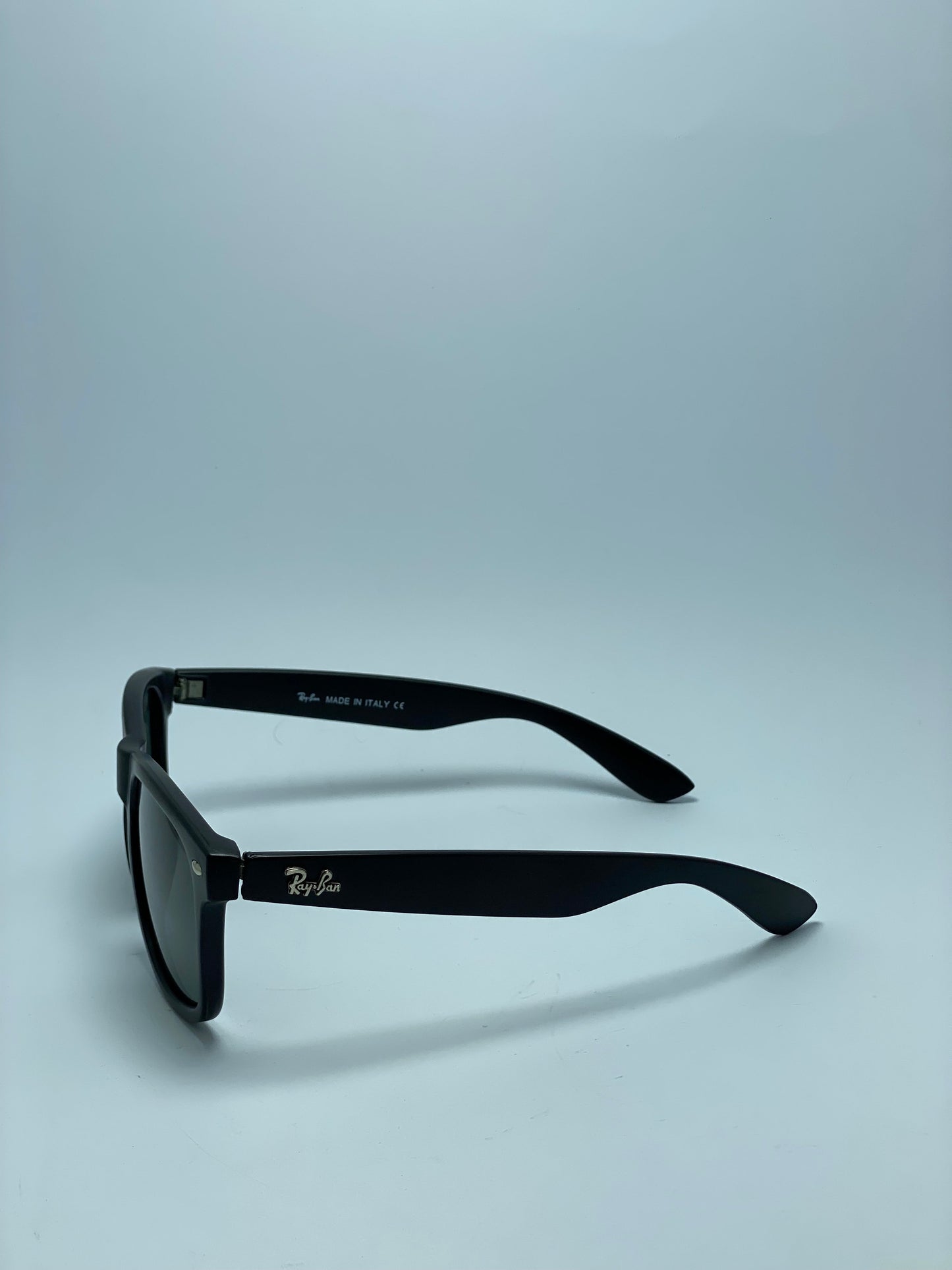 Ray-Ban RB-2132 901 Sunglasses For Men