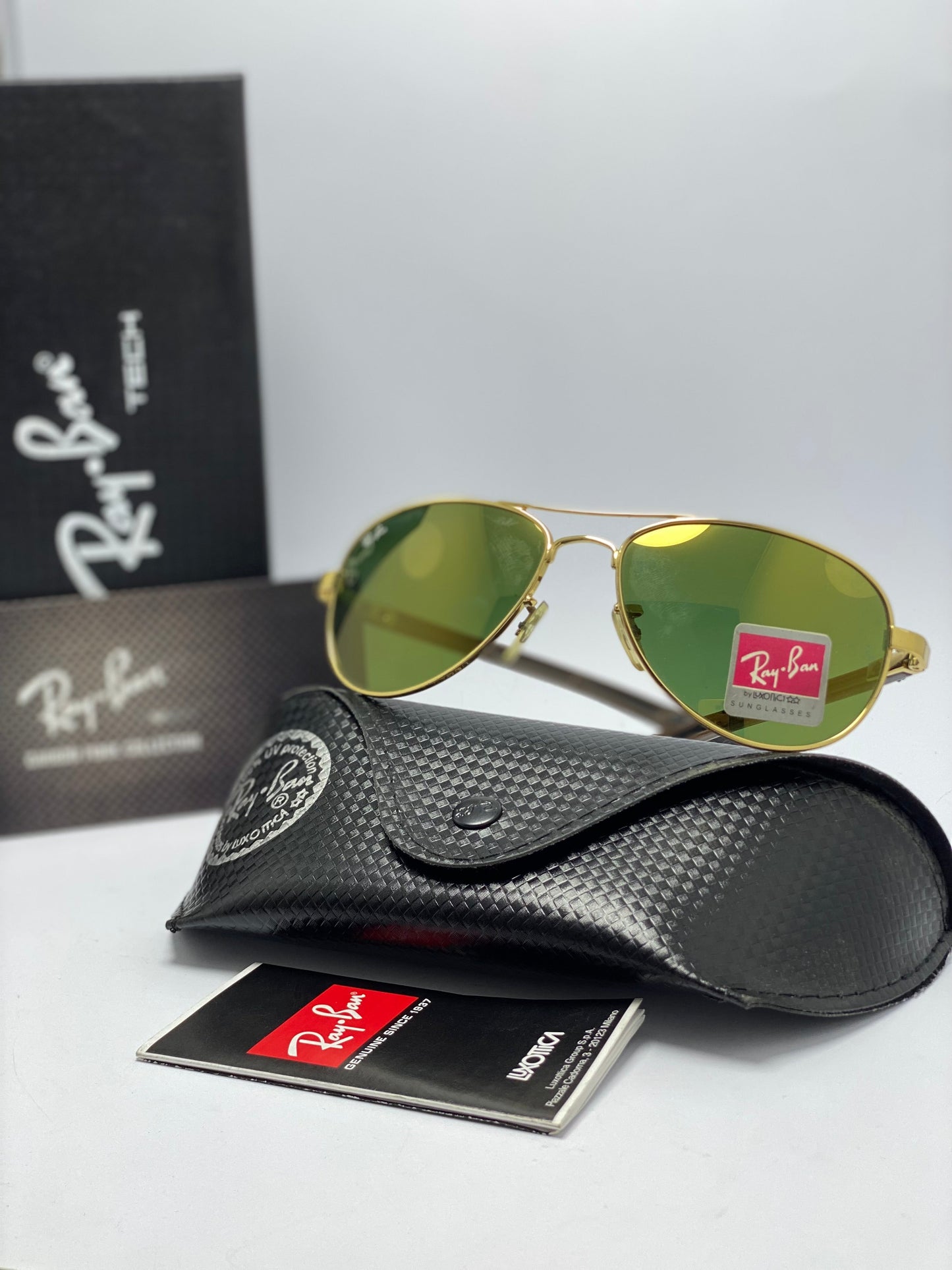 NEW Authentic RAY BAN  Gold Frame Dark Grey Lenses 100%UV From Italy