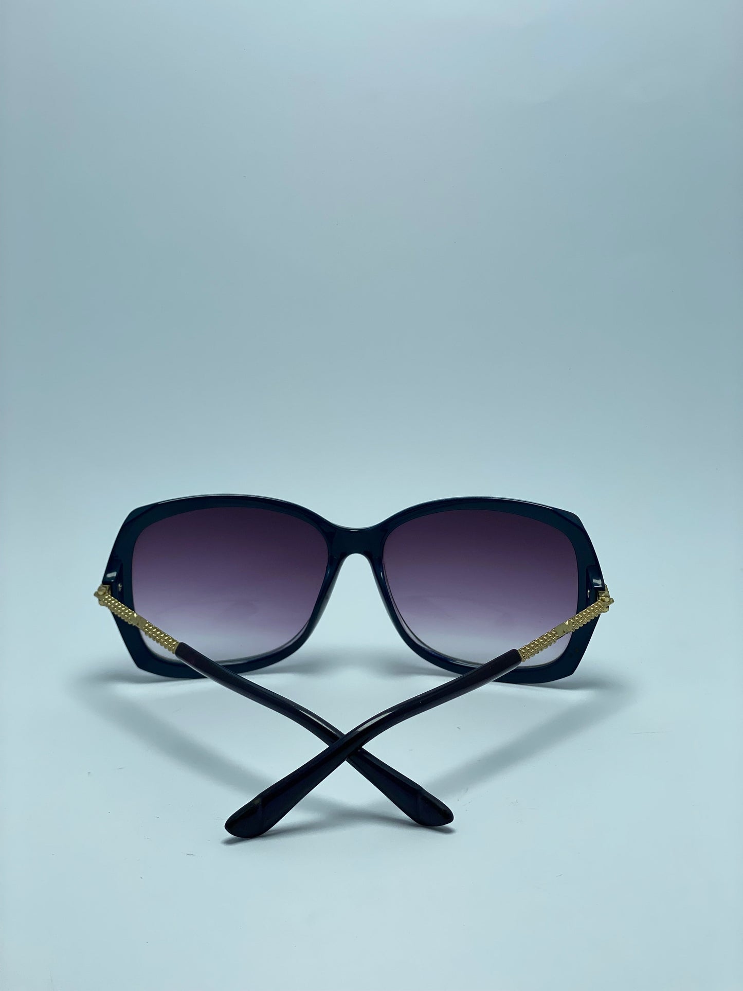 Salvatore Ferragamo Vara Bow Accent Oversize Sunglasses - Purple Sunglasses