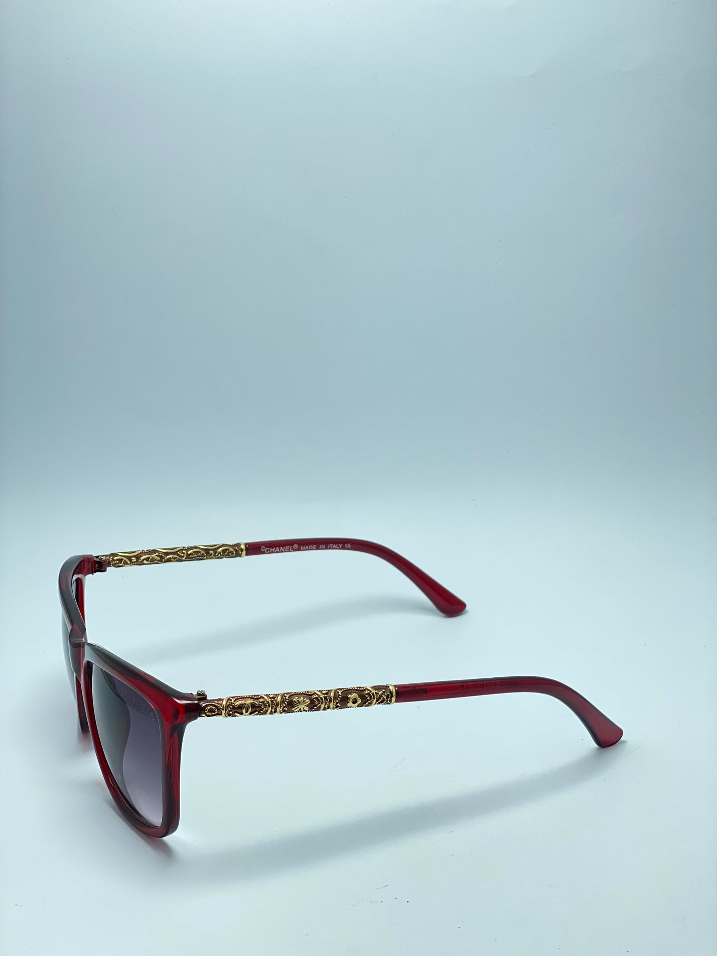 CHANEL Women Sunglasses Salvatore Crystal Red/Gold
