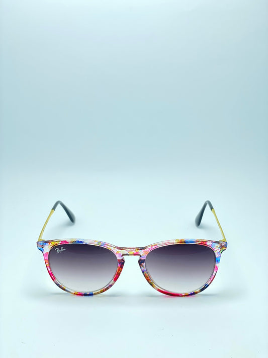 Latest Ray-Ban women Sunglasses - Best designer fashion goggles for Women.