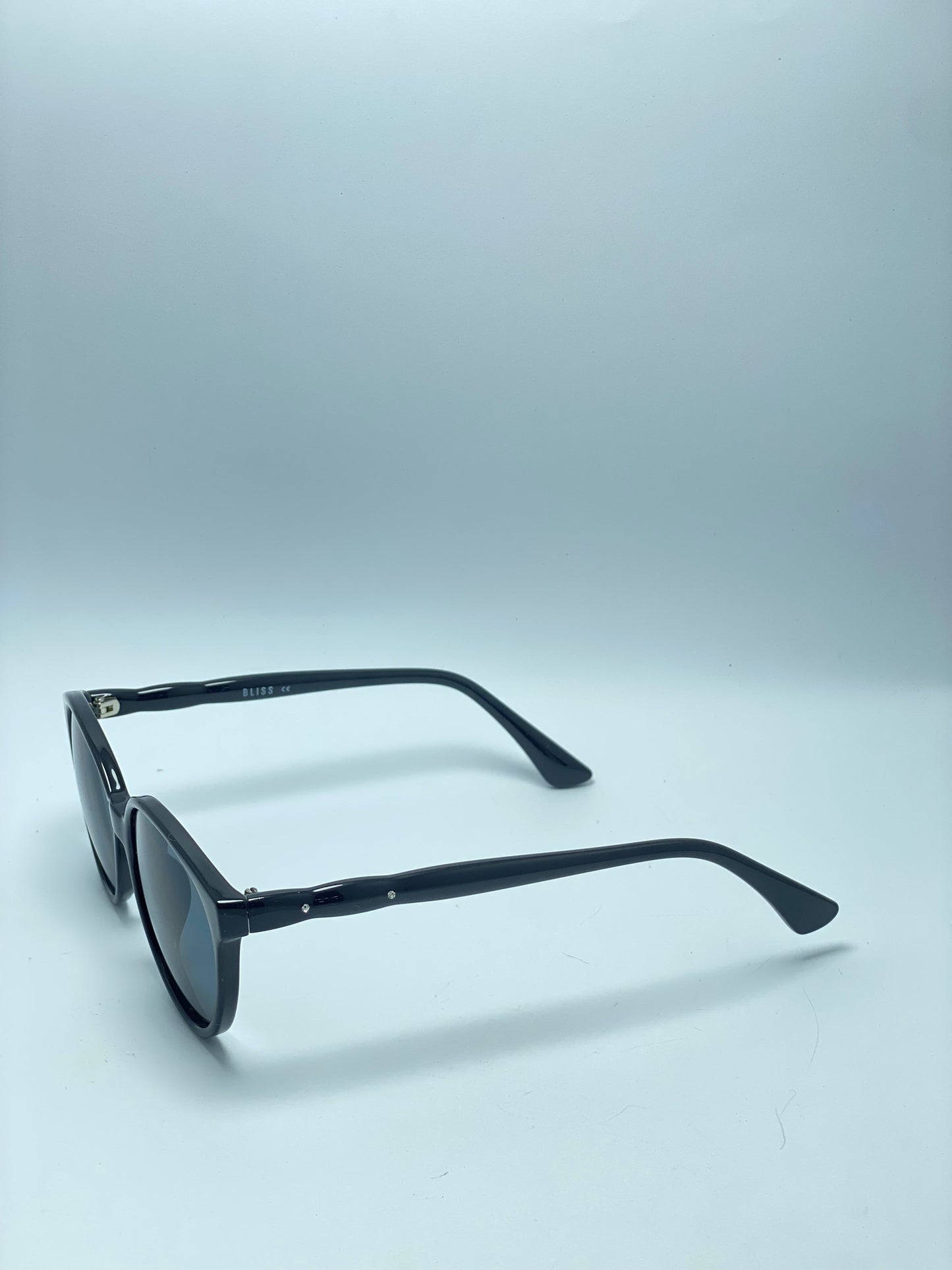 Geometric Shape Sunglasses For women